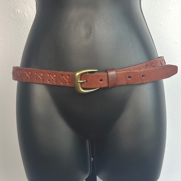 Amanda Smith Brown Leather Belt Cross Stitched Detail Brass Buckle 28.5–32.5 - Picture 3 of 4